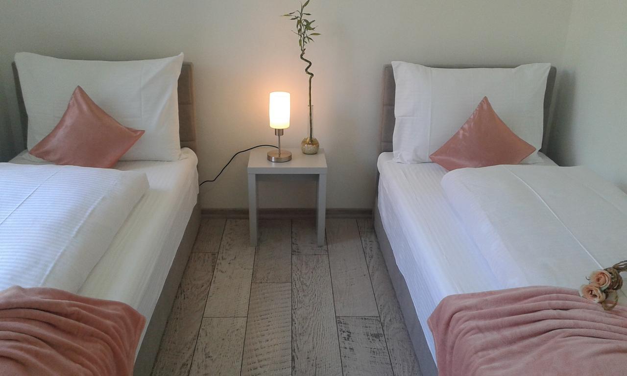 Apartment Villa Merci Сараево Екстериор снимка